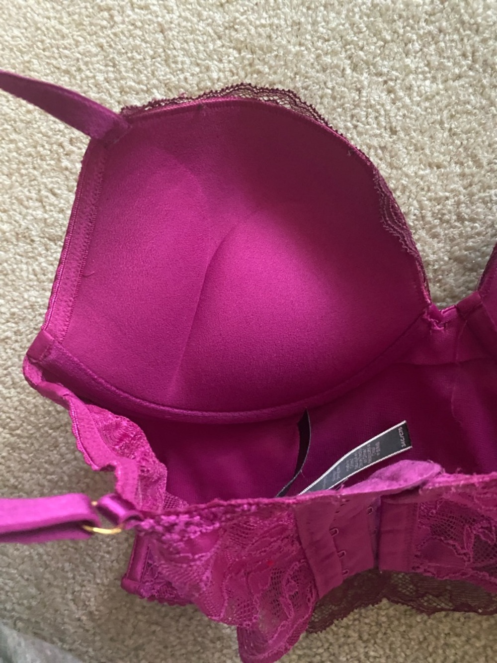 Victoria secret bombshell 34C padded underwire bonded side bra - Picture 6 of 9